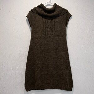 Mudd turtleneck knitted short sleeve dress for women